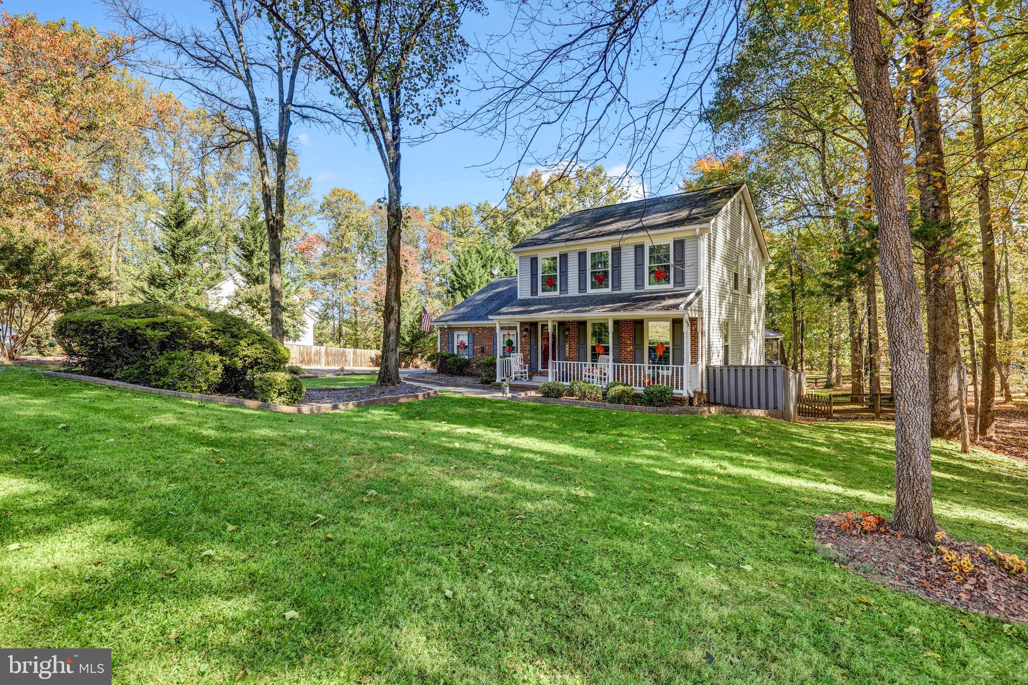 6735 Kelly Road Warrenton, VA 20187 - Photo 3 of 41 view of front yard