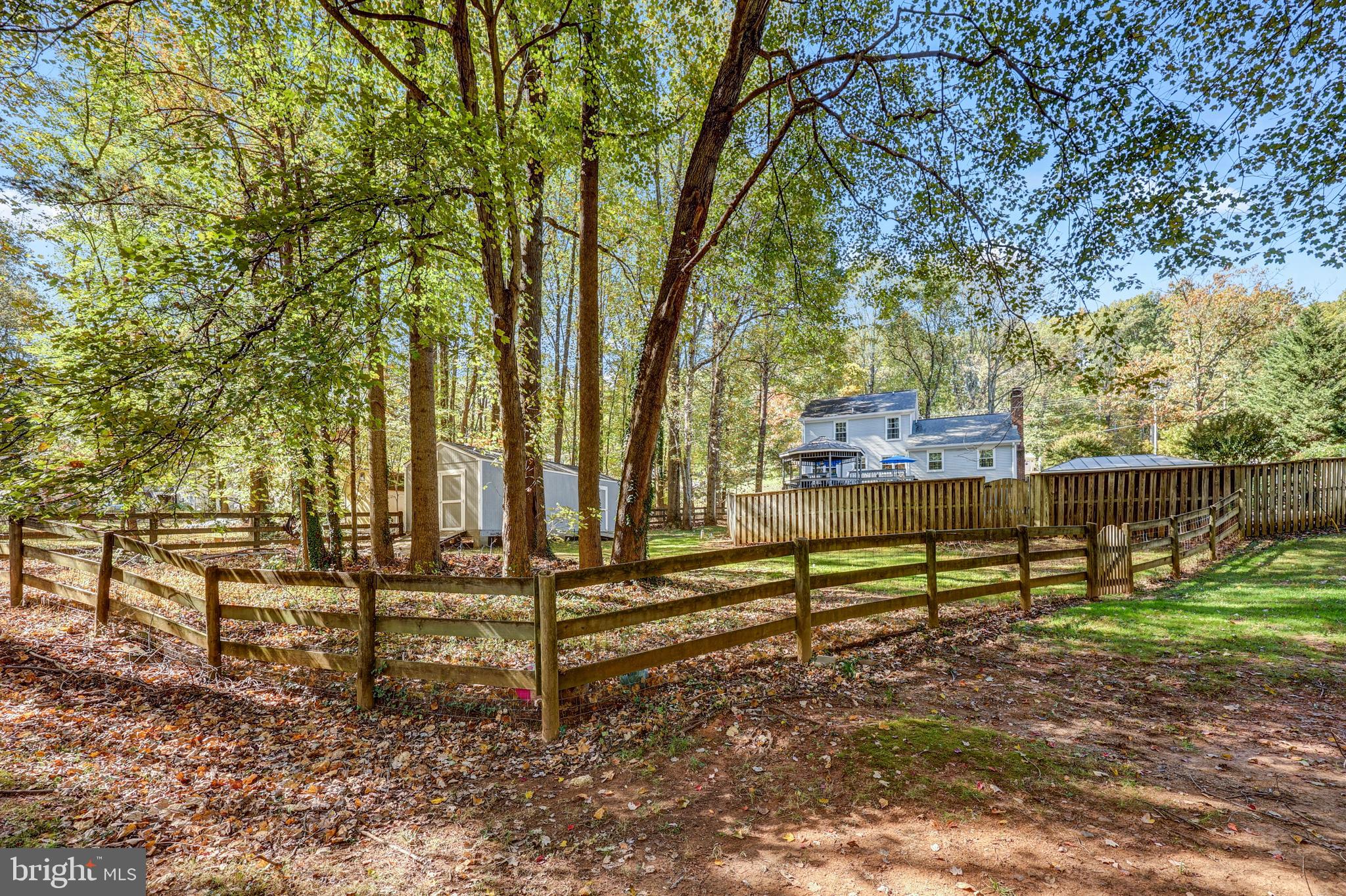 6735 Kelly Road Warrenton, VA 20187 - Photo 41 of 41 view of backyard