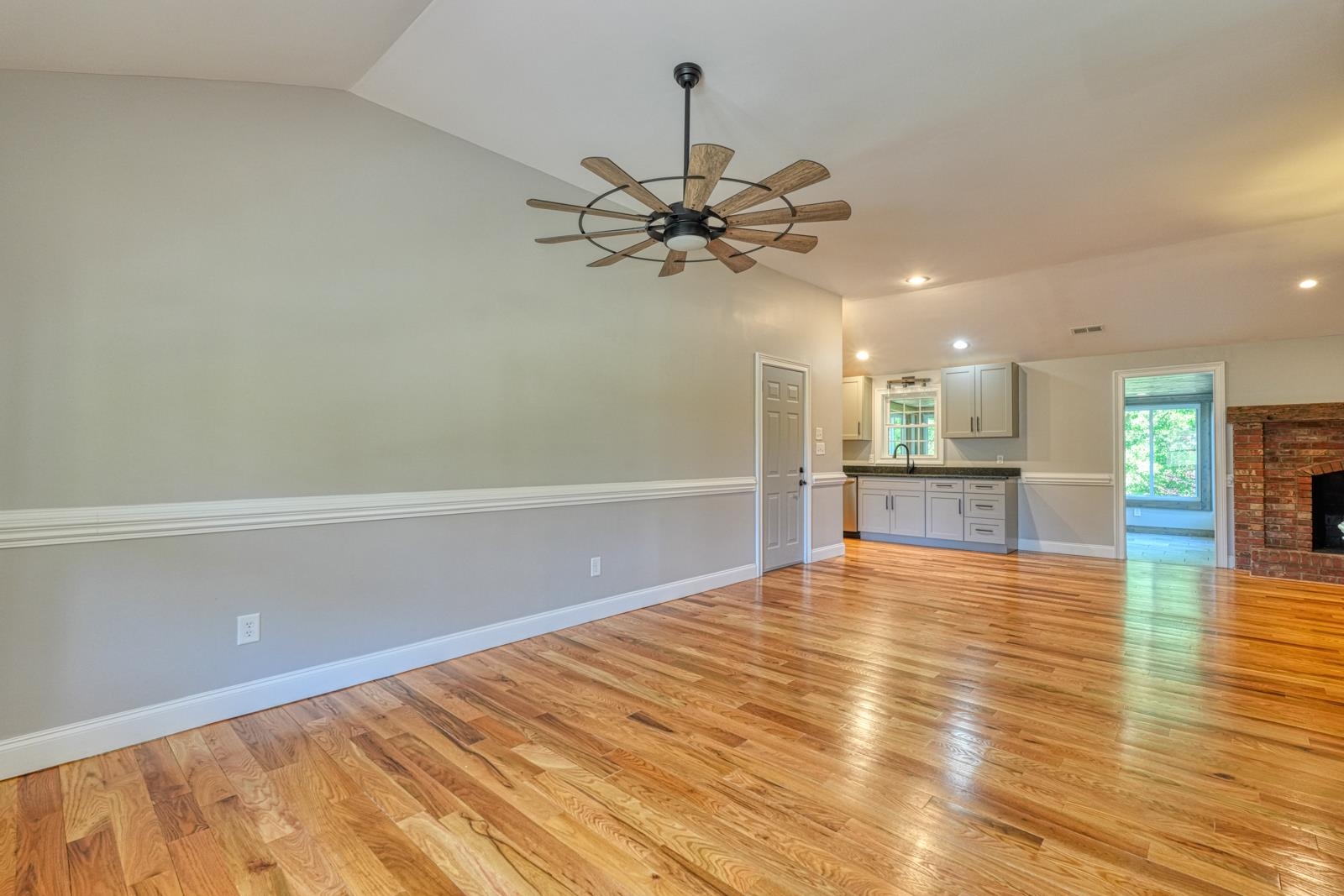 270 Spring Valley Lane Inman, SC 29349 - Photo 8 of 50 Gallery Image 8