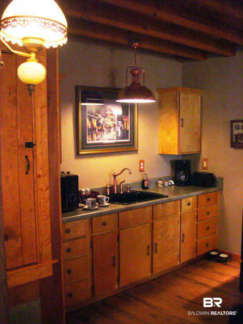 16981 Ferry Road Fairhope, AL 36532 - Photo 8 of 32 Kitchen