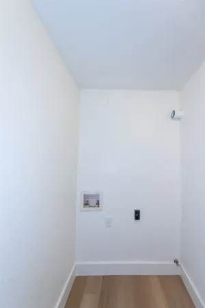 $1,995 | 2704 Catalina Drive, Unit B, Austin, TX 78741