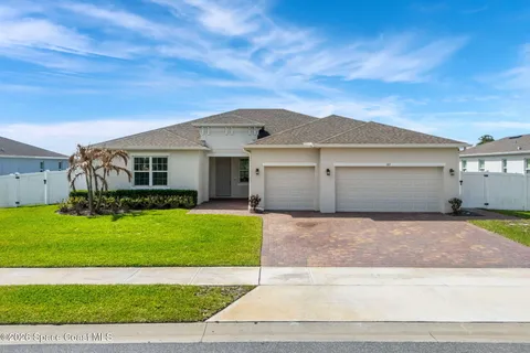 $725,000 | 165 Loymer Circle, Merritt Island, FL 32953