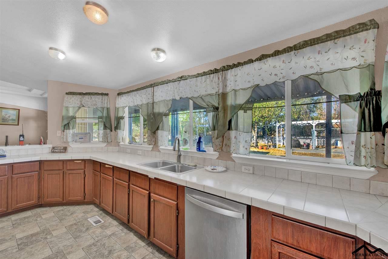 20590 Stewart Road Red Bluff, CA 96080 - Photo 22 of 39