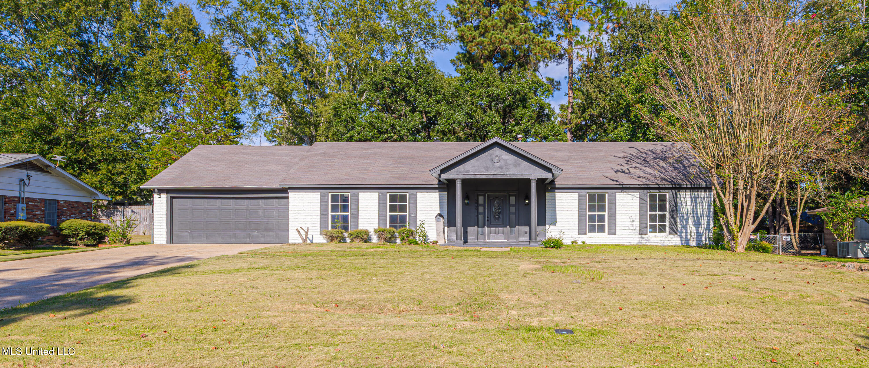 5846 Baxter Drive Jackson, MS 39211 - Photo 2 of 42 1R4A9110