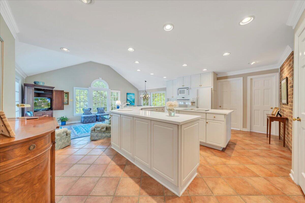 723 White Oak Road Southwest Roanoke, VA 24014 - Photo 20 of 76 20-MIB09077