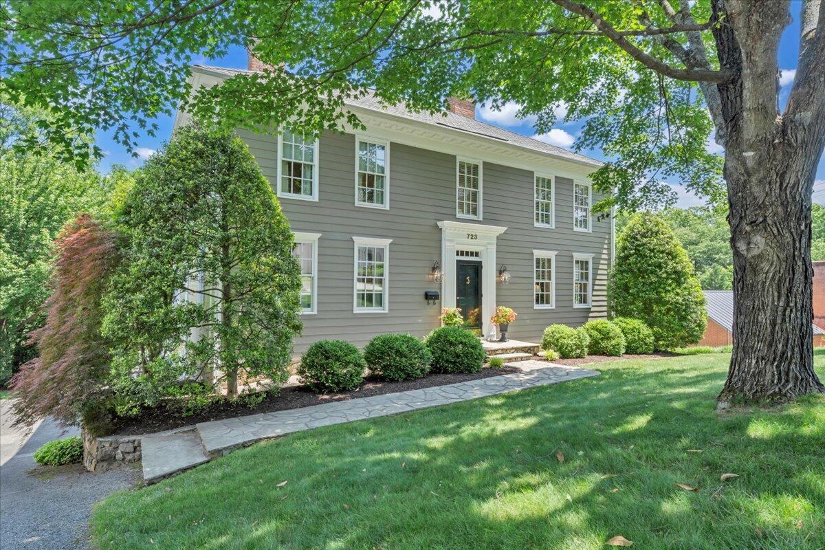 723 White Oak Road Southwest Roanoke, VA 24014 - Photo 2 of 76 02-MIB09266