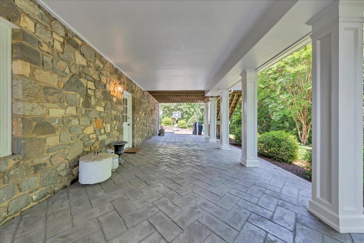 723 White Oak Road Southwest Roanoke, VA 24014 - Photo 65 of 76 65-MIB09239