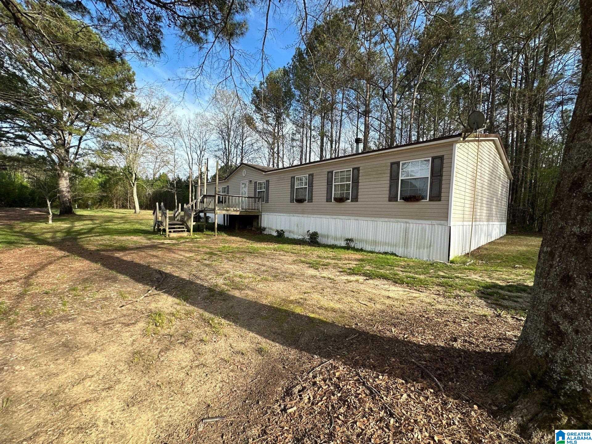 76 Beechwood Road Jasper, AL 35503 - Photo 2 of 22 Gallery Image 2