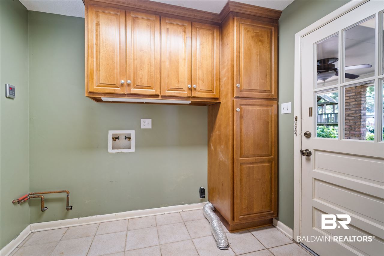 4251 Spring Valley Drive South Mobile, AL 36693 - Photo 15 of 17