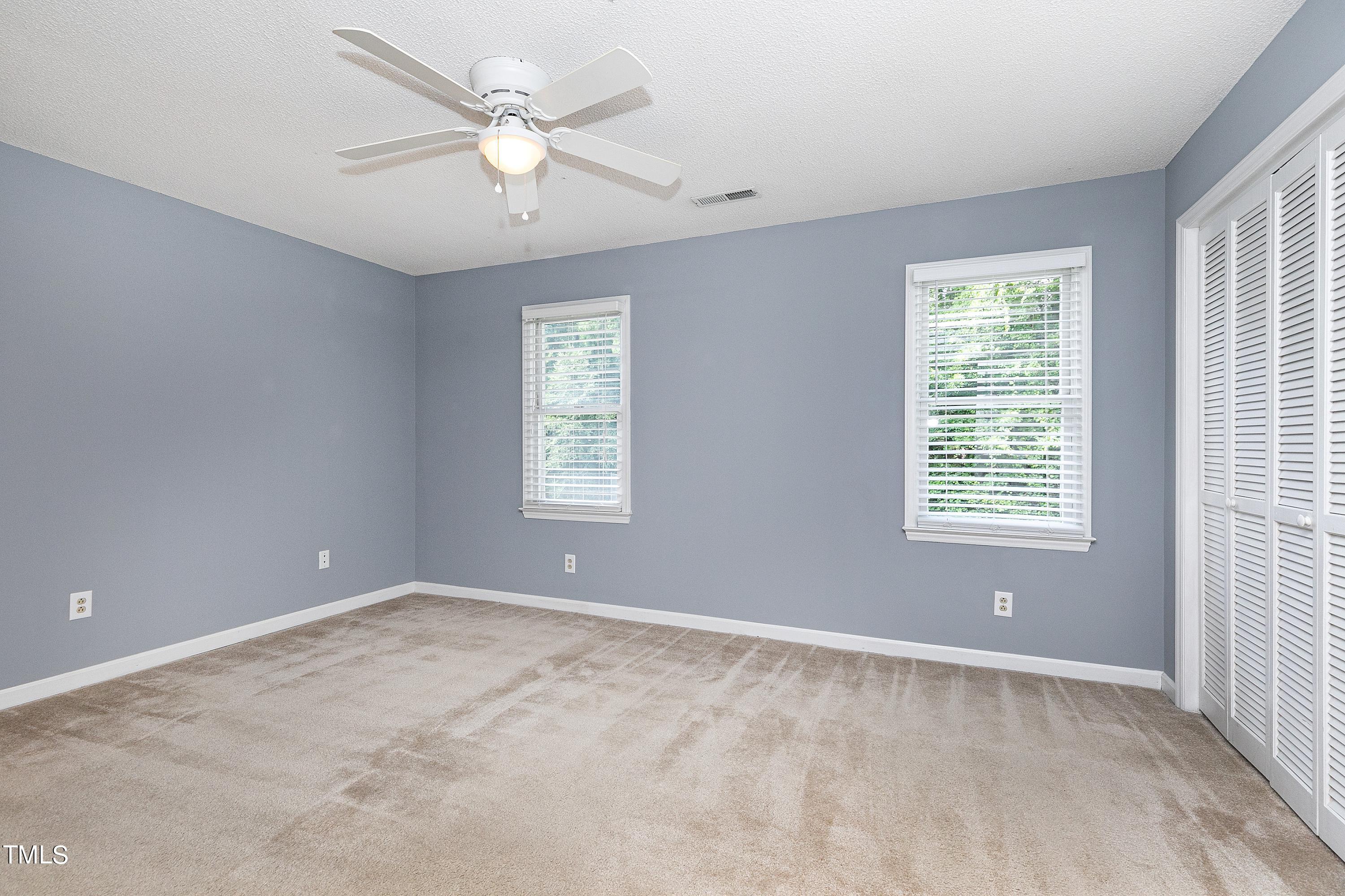 4660 Fawnbrook Circle Raleigh, NC 27612 - Photo 22 of 28 Scene-18