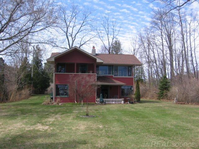 3557 Lakeshore Road Lexington, MI 48450 - Photo 33 of 33 31235318-32.JPG