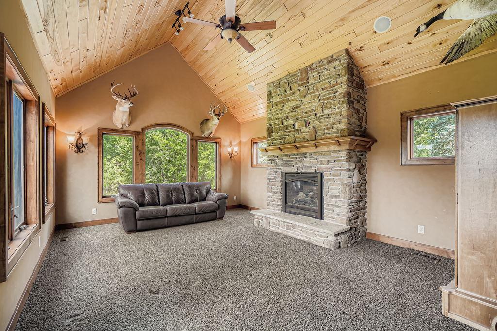 15506 Loop Road South Burnsville, MN 55306 - Photo 26 of 38 Gallery Image 26