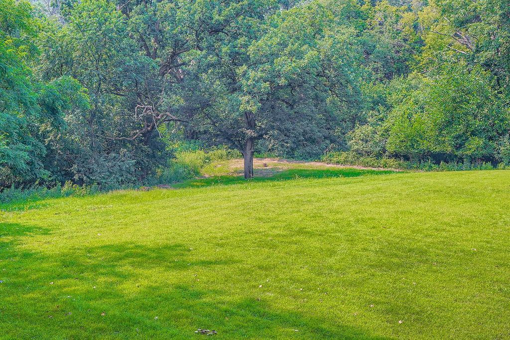 15506 Loop Road South Burnsville, MN 55306 - Photo 38 of 38 Gallery Image 38