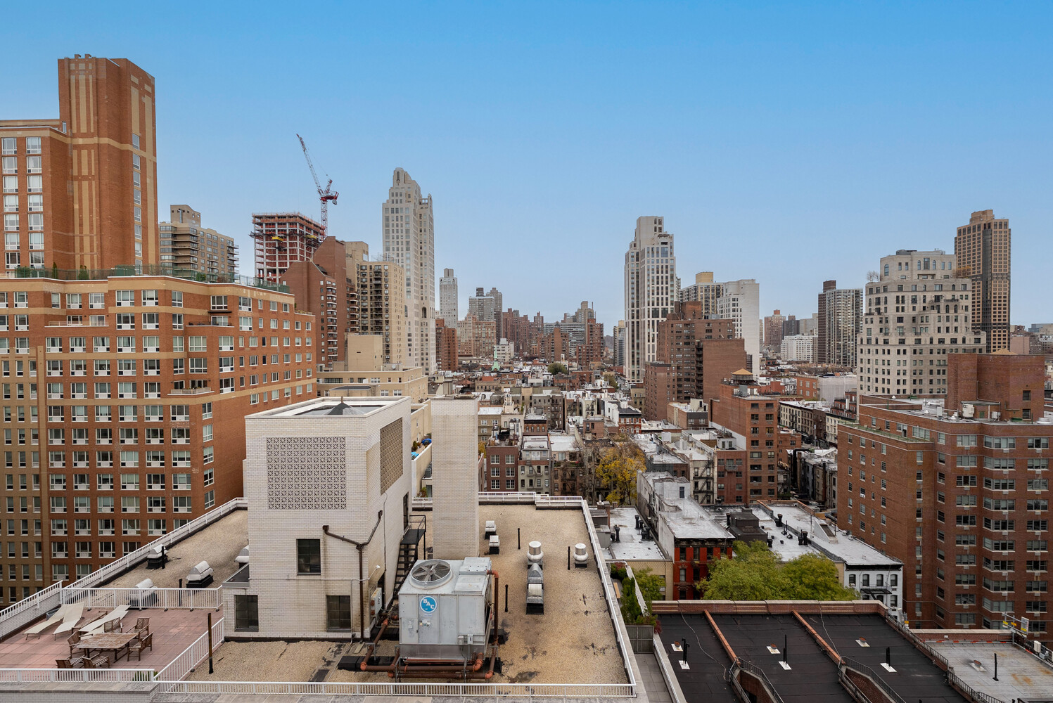 225 East 79th Street, Unit PHA Manhattan, NY 10075 - Photo 22 of 25