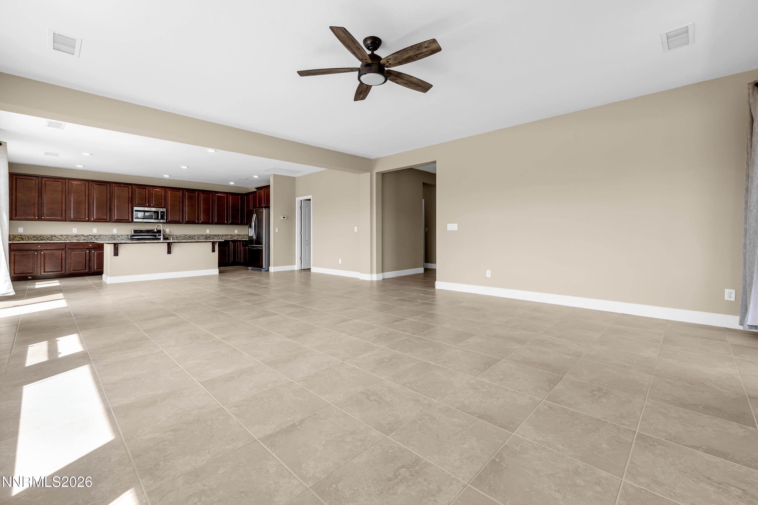 10475 Mott Court Reno, NV 89521 - Photo 11 of 44 Mott10475-011