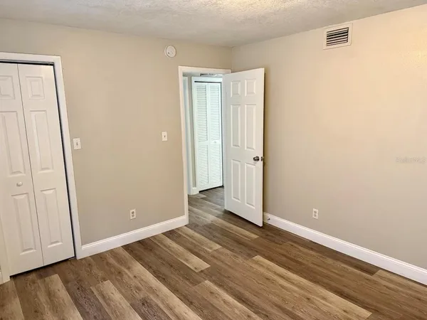 $1,300 | 3906 East Bird Street, Unit B, Tampa, FL 33604