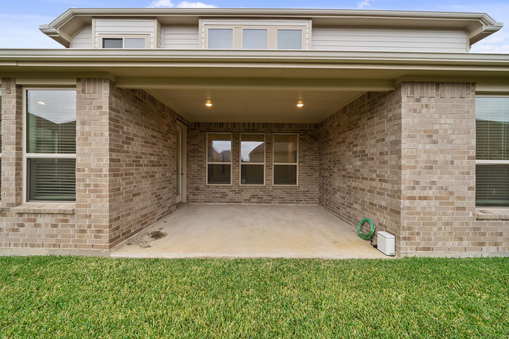 3704 Field Coast Lane Rosenberg, TX 77469 - Photo 49 of 49 Covered patio