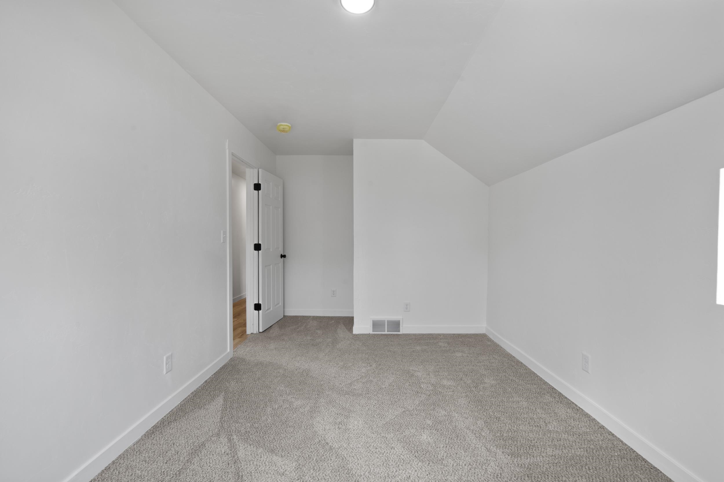 2401 12th Street Two Rivers, WI 54241 - Photo 29 of 40