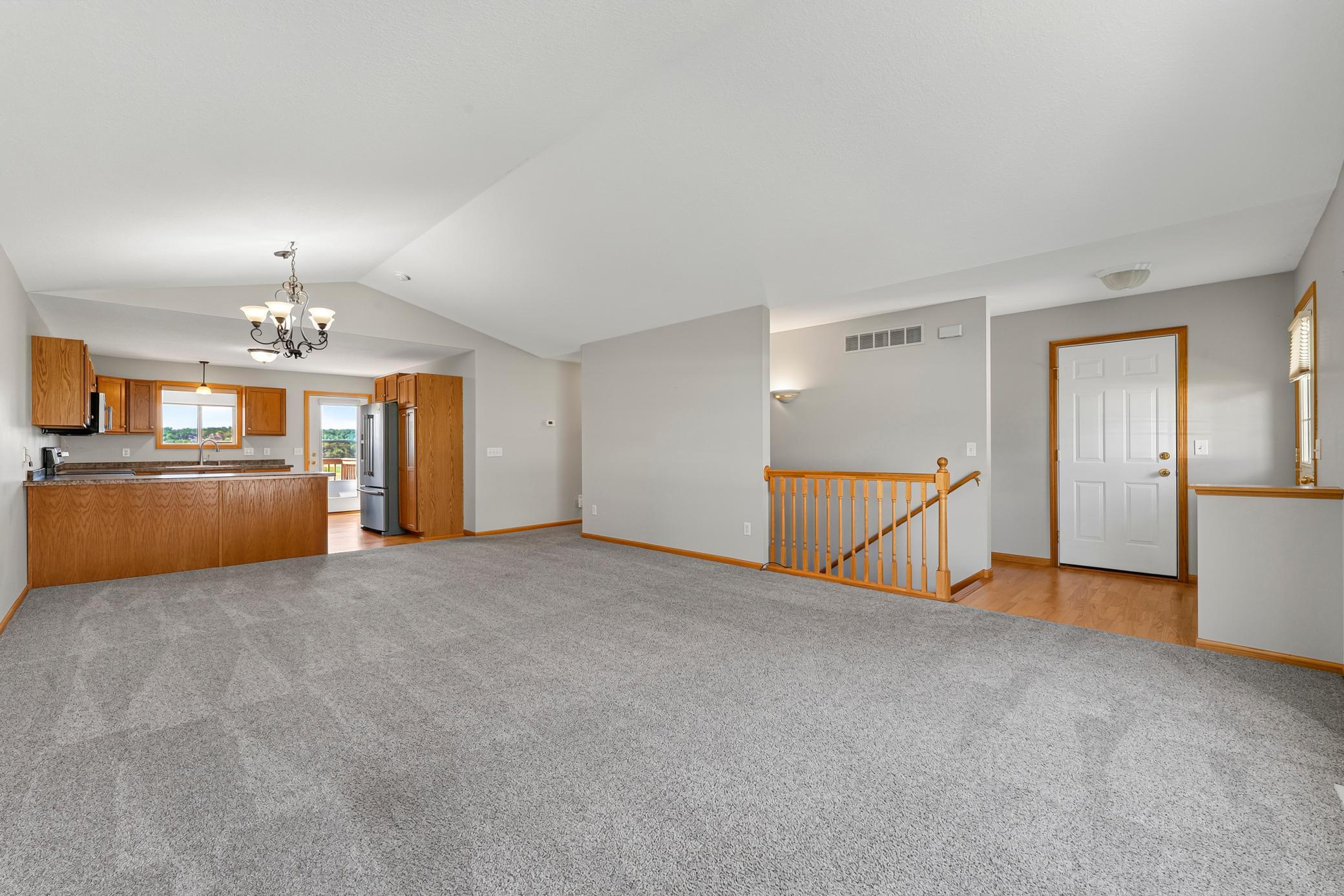 4528 Prairie View Place Northwest Rochester, MN 55901 - Photo 15 of 41 Gallery Image 15