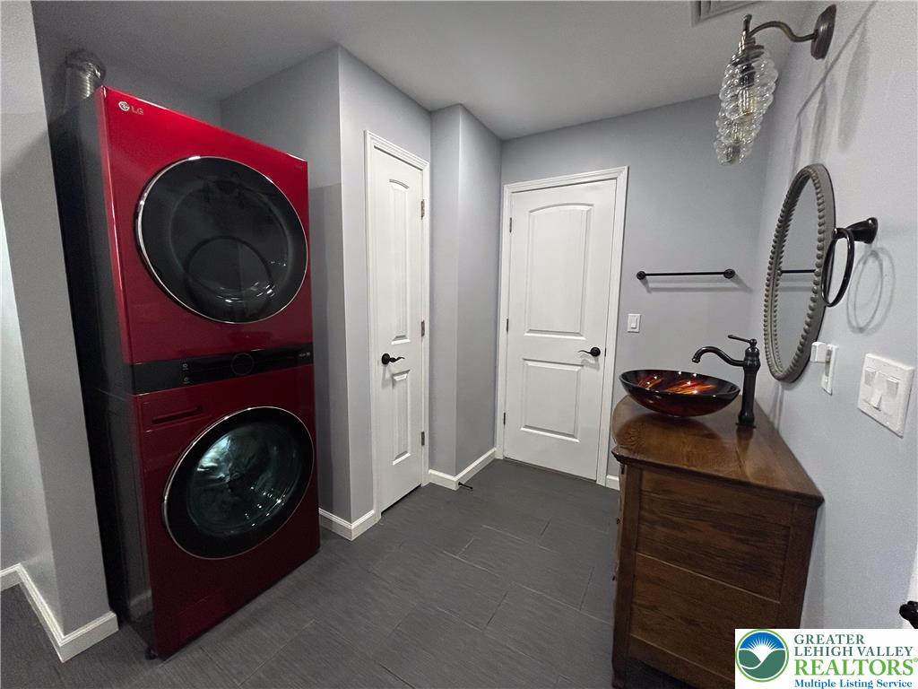4308 Mountain Road Slatington, PA 18080 - Photo 30 of 46 Gallery Image 30