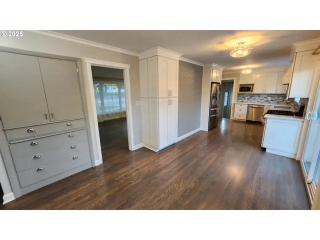 $749,900 | 606 Northwest 78th Street, Vancouver, WA 98665