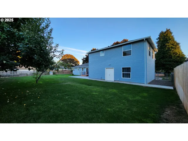 $749,900 | 606 Northwest 78th Street, Vancouver, WA 98665