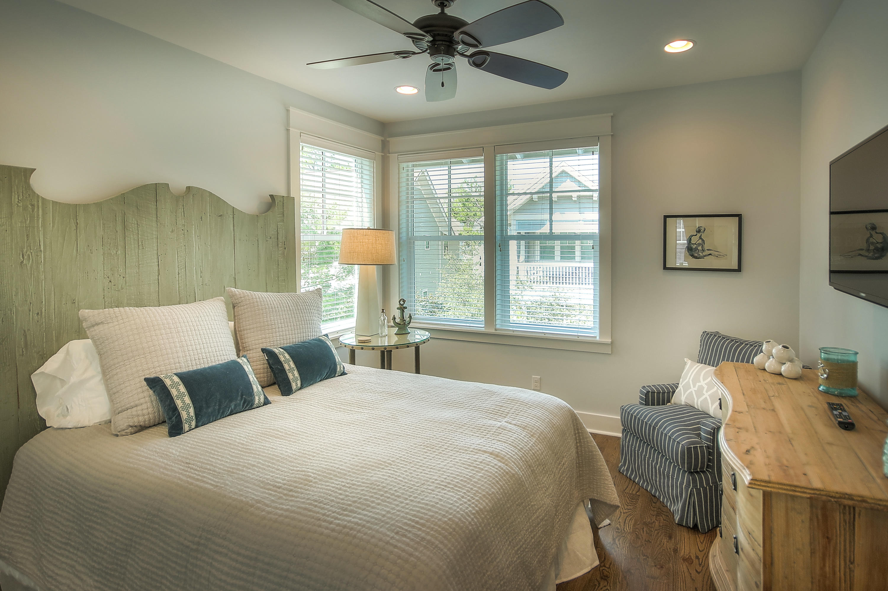 199 Sextant Lane Santa Rosa Beach, FL 32459 - Photo 30 of 39 Upstairs Guest bedroom