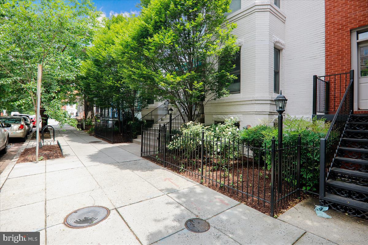 1229 12th Street Northwest, Unit B1 Washington, DC 20005 - Photo 2 of 43