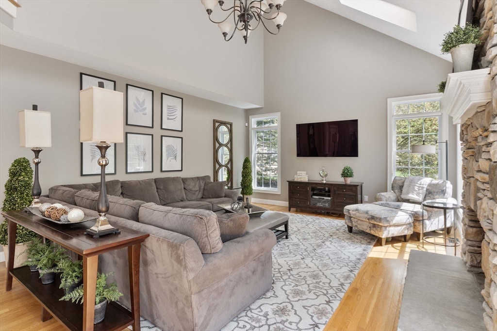 58 Gilmore Road Southborough, MA 01772 - Photo 13 of 37 Gallery Image 13