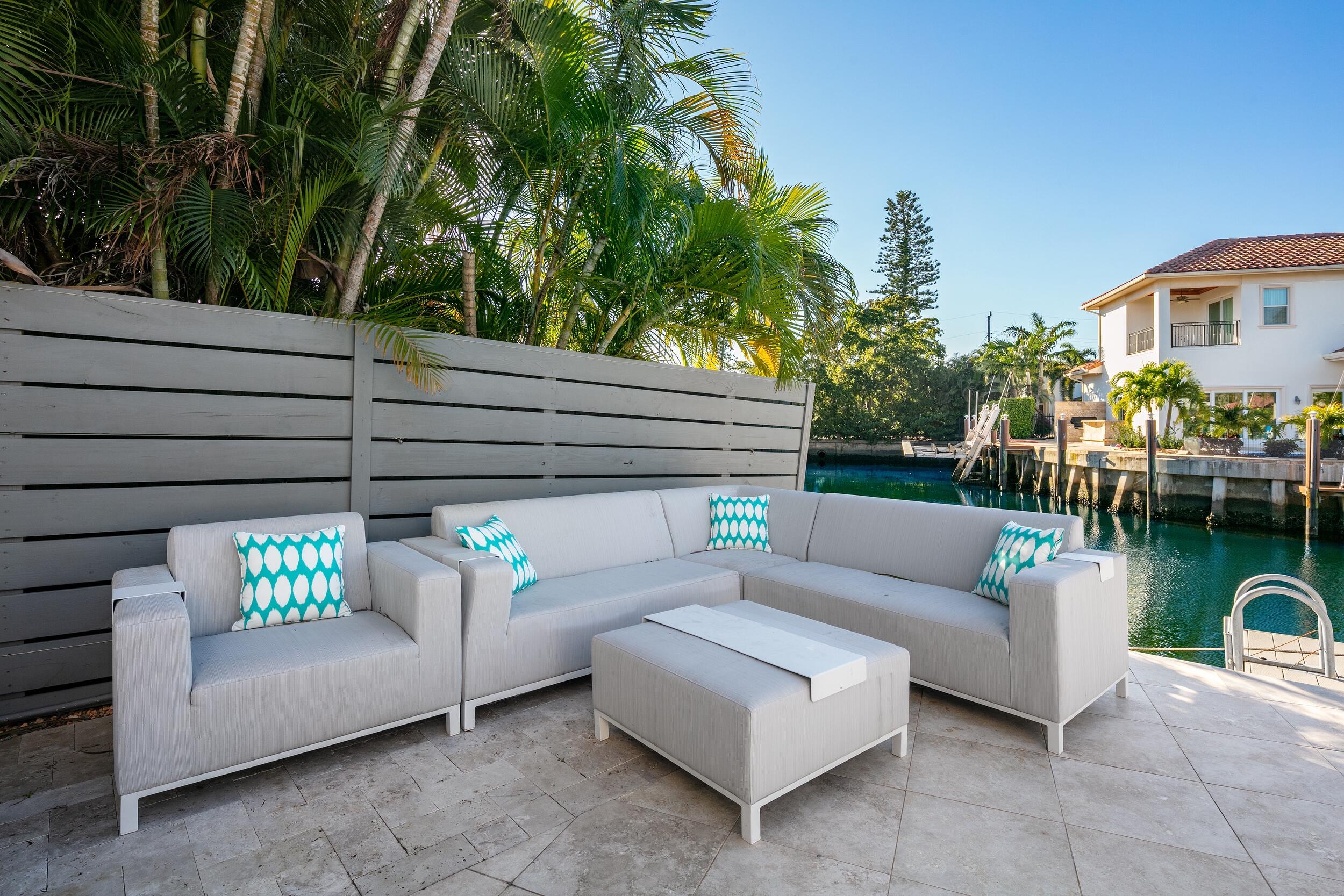 5533 Rico Drive Boca Raton, FL 33487 - Photo 24 of 27 Patio 1