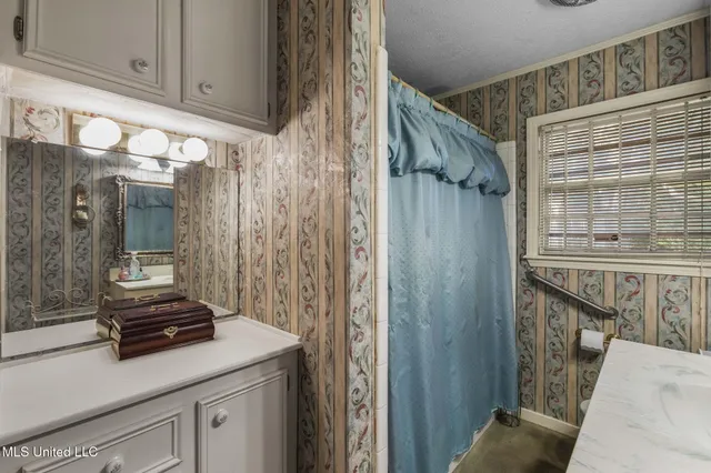 $149,500 | 220 Beechcrest Drive, Jackson, MS 39211