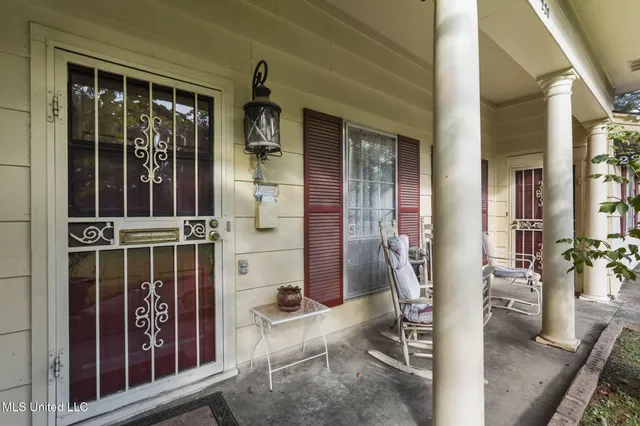 $149,500 | 220 Beechcrest Drive, Jackson, MS 39211