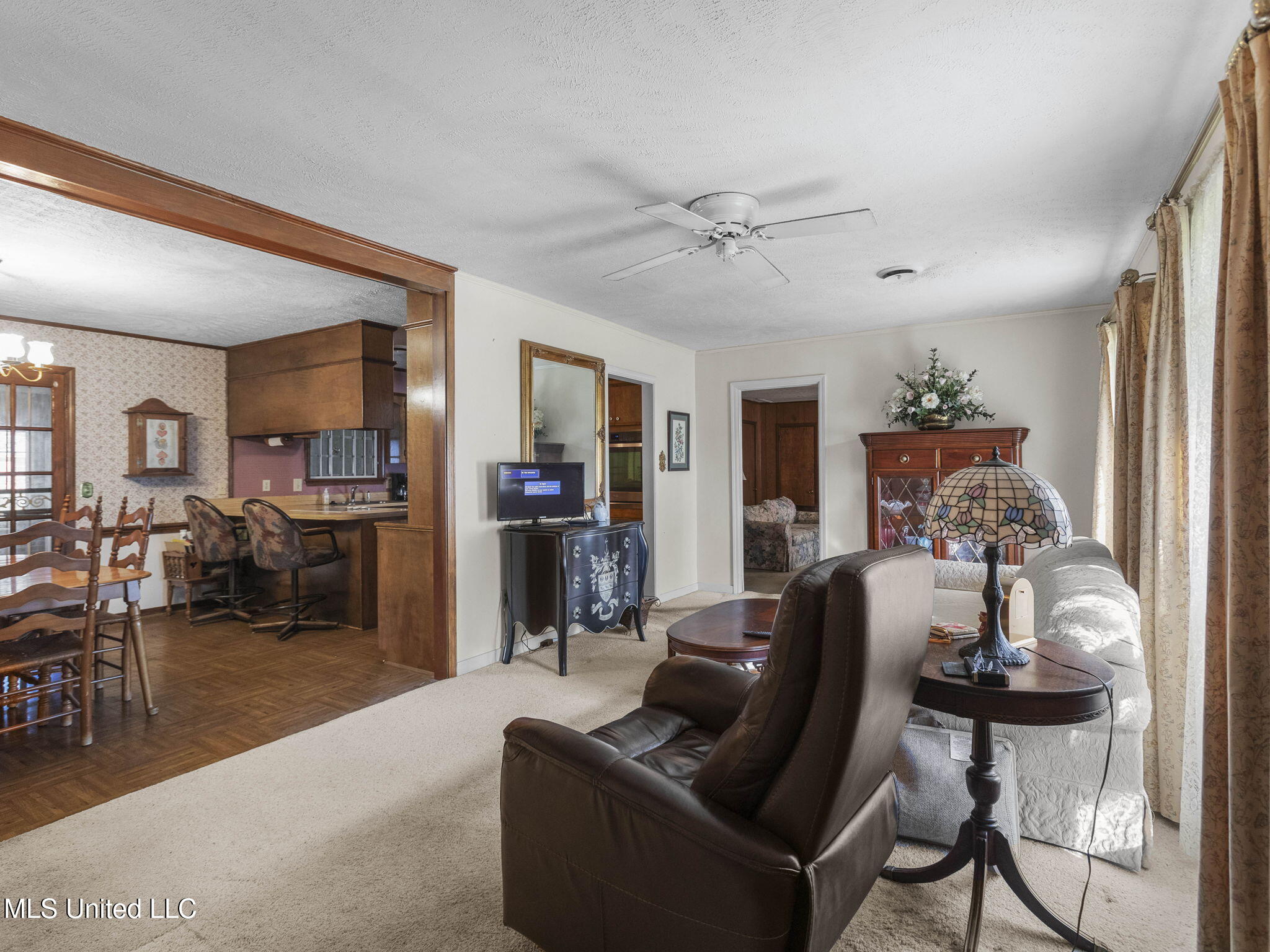 220 Beechcrest Drive Jackson, MS 39211 - Photo 5 of 37 5-web-or-mls-220 Beechcrest-5