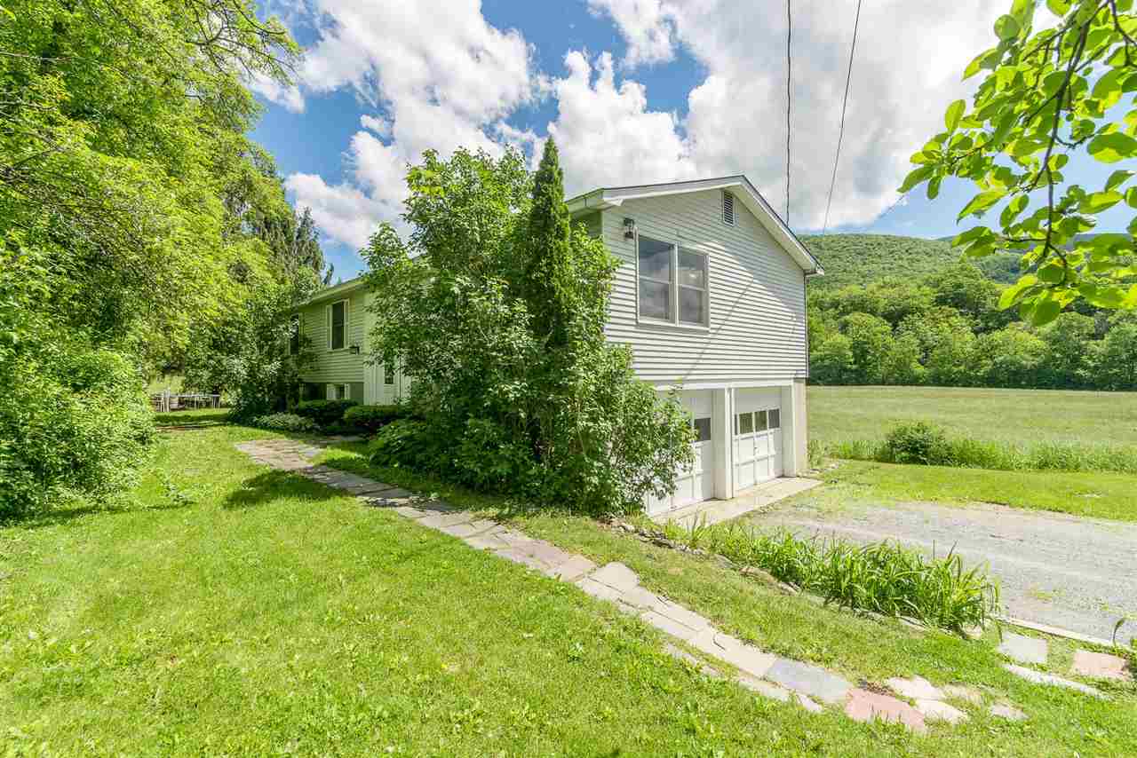 212 Sandgate Road Arlington, VT 05250 - Photo 6 of 13 Gallery Image 6
