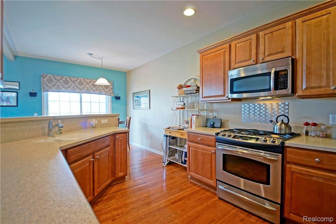 4141 Merriman Loop Howell, MI 48843 - Photo 4 of 24 4.jpg