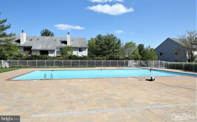 a view of a tennis court