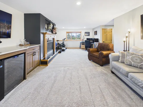 $415,000 | 2646 Lois Lane Southeast, Alexandria, MN 56308