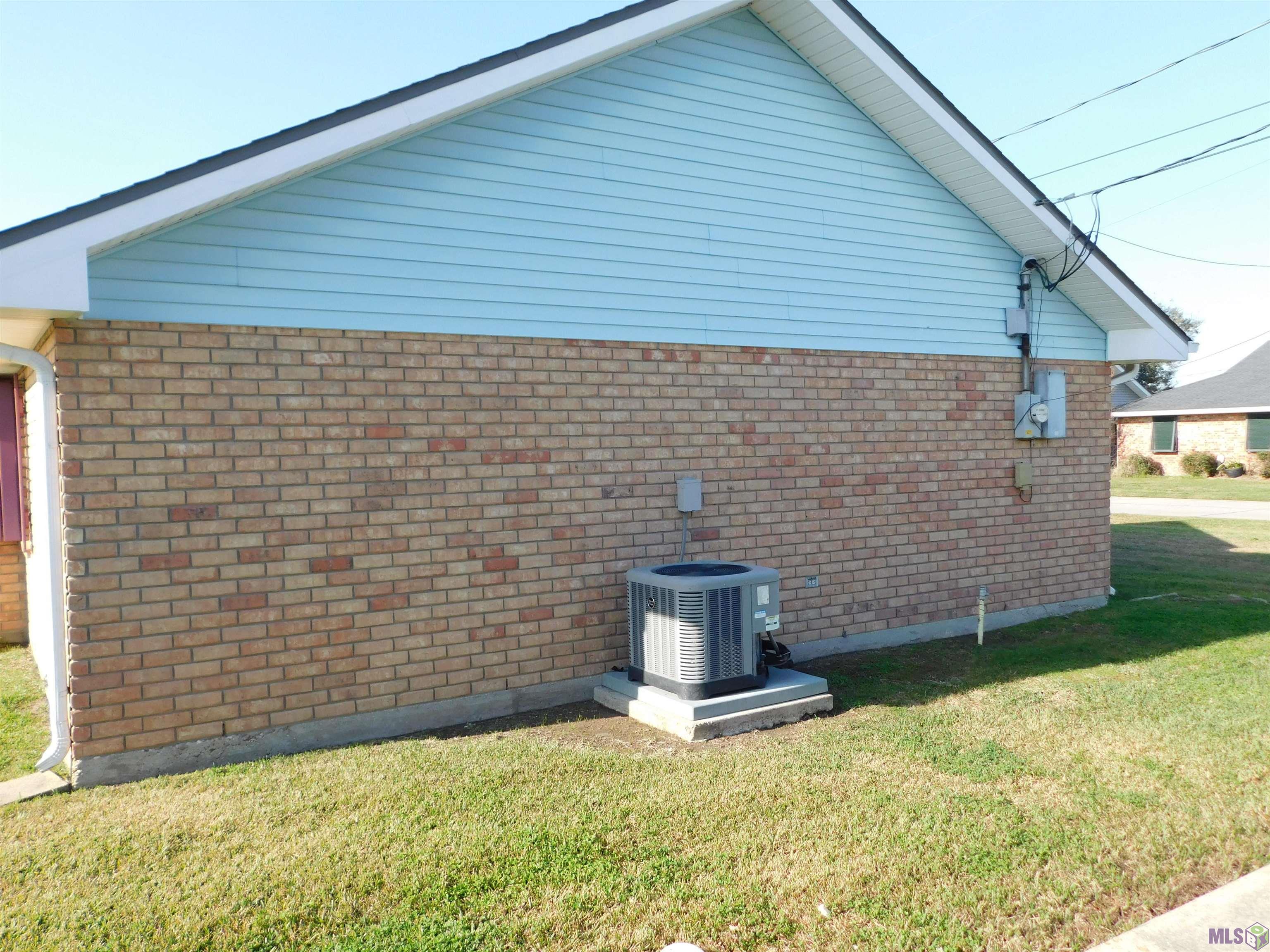 309 Elm Drive Raceland, LA 70394 - Photo 8 of 25 Gallery Image 8