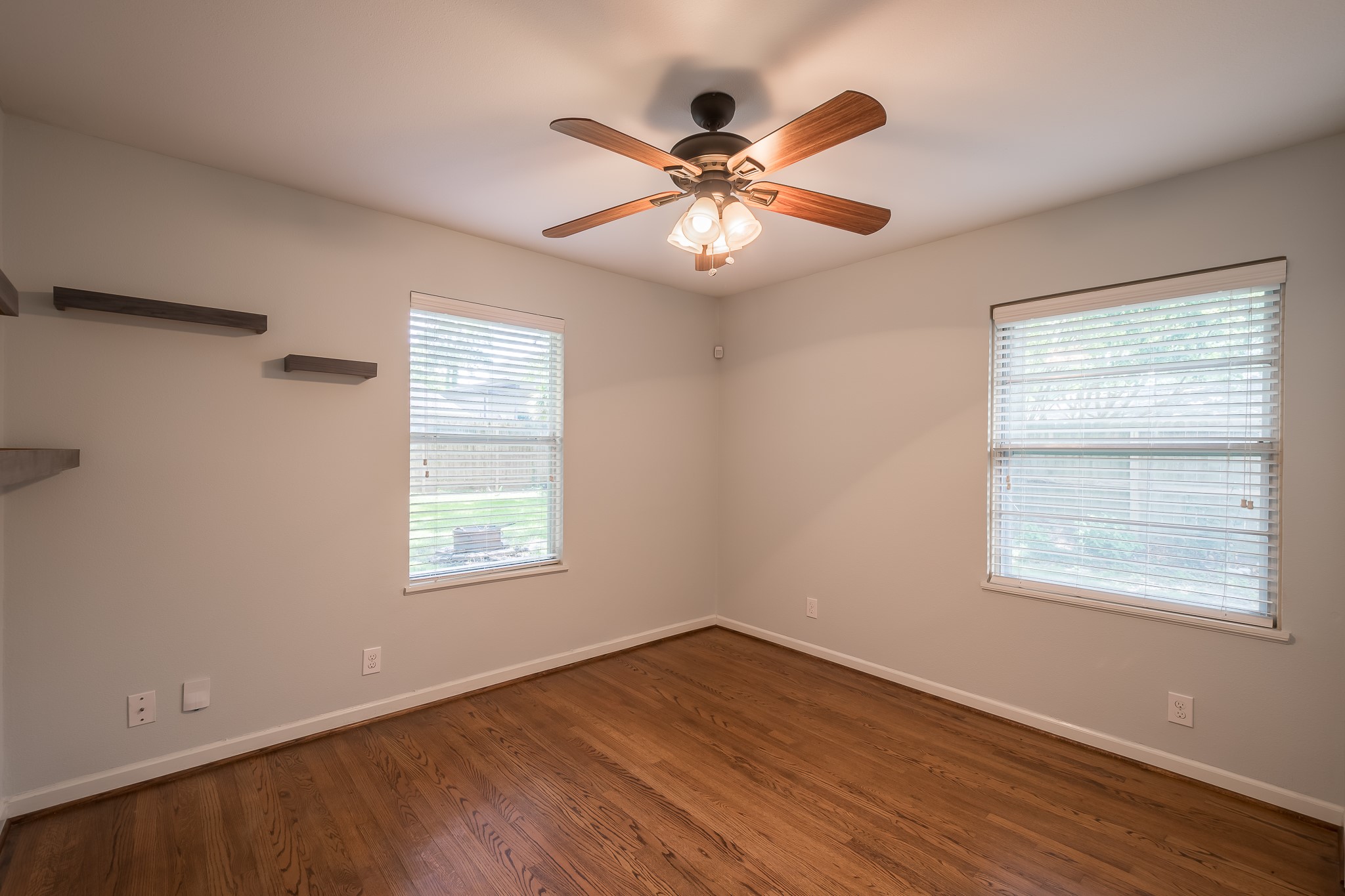 1337 Martin Street Houston, TX 77018 - Photo 13 of 17