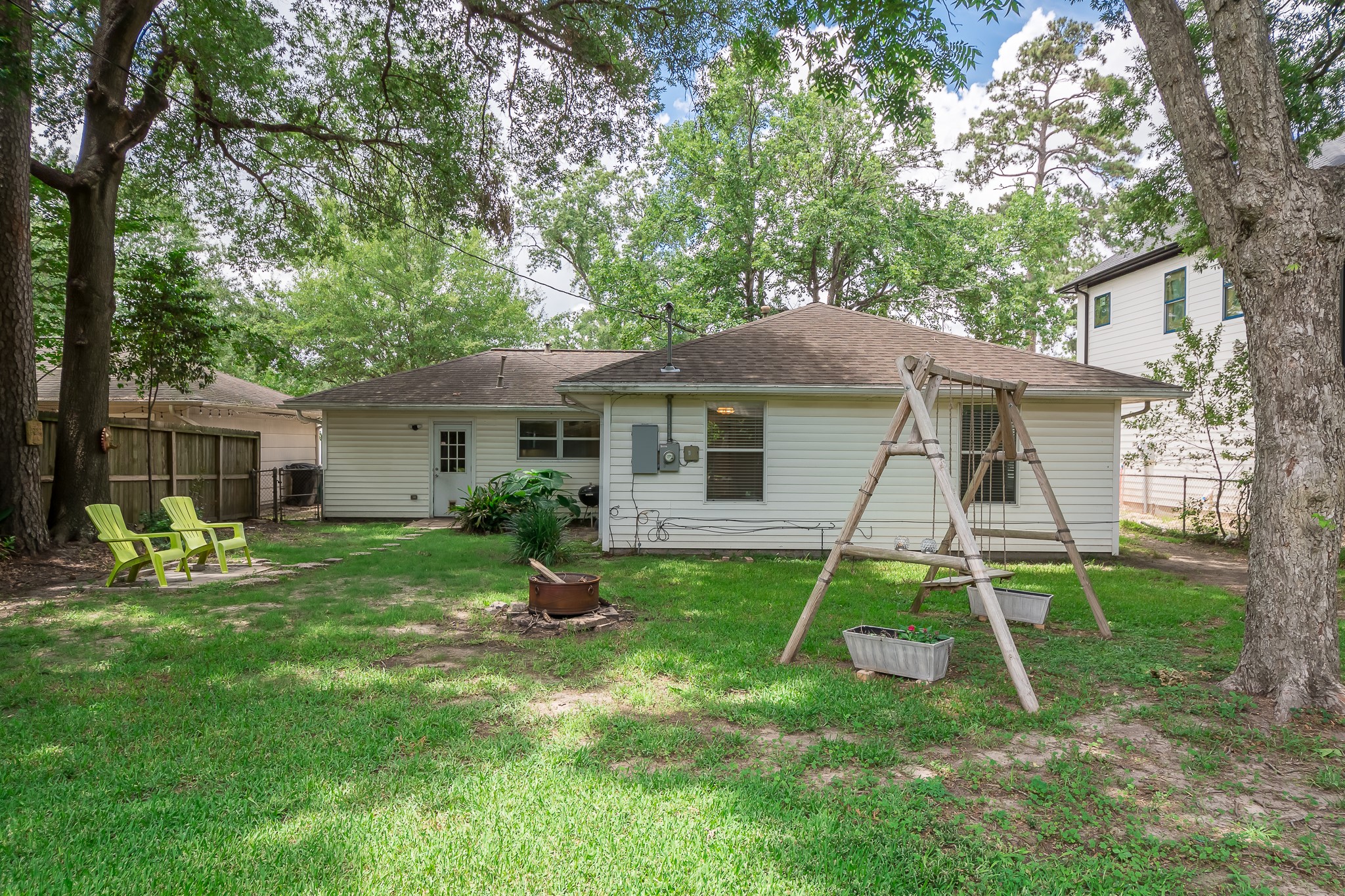 1337 Martin Street Houston, TX 77018 - Photo 16 of 17