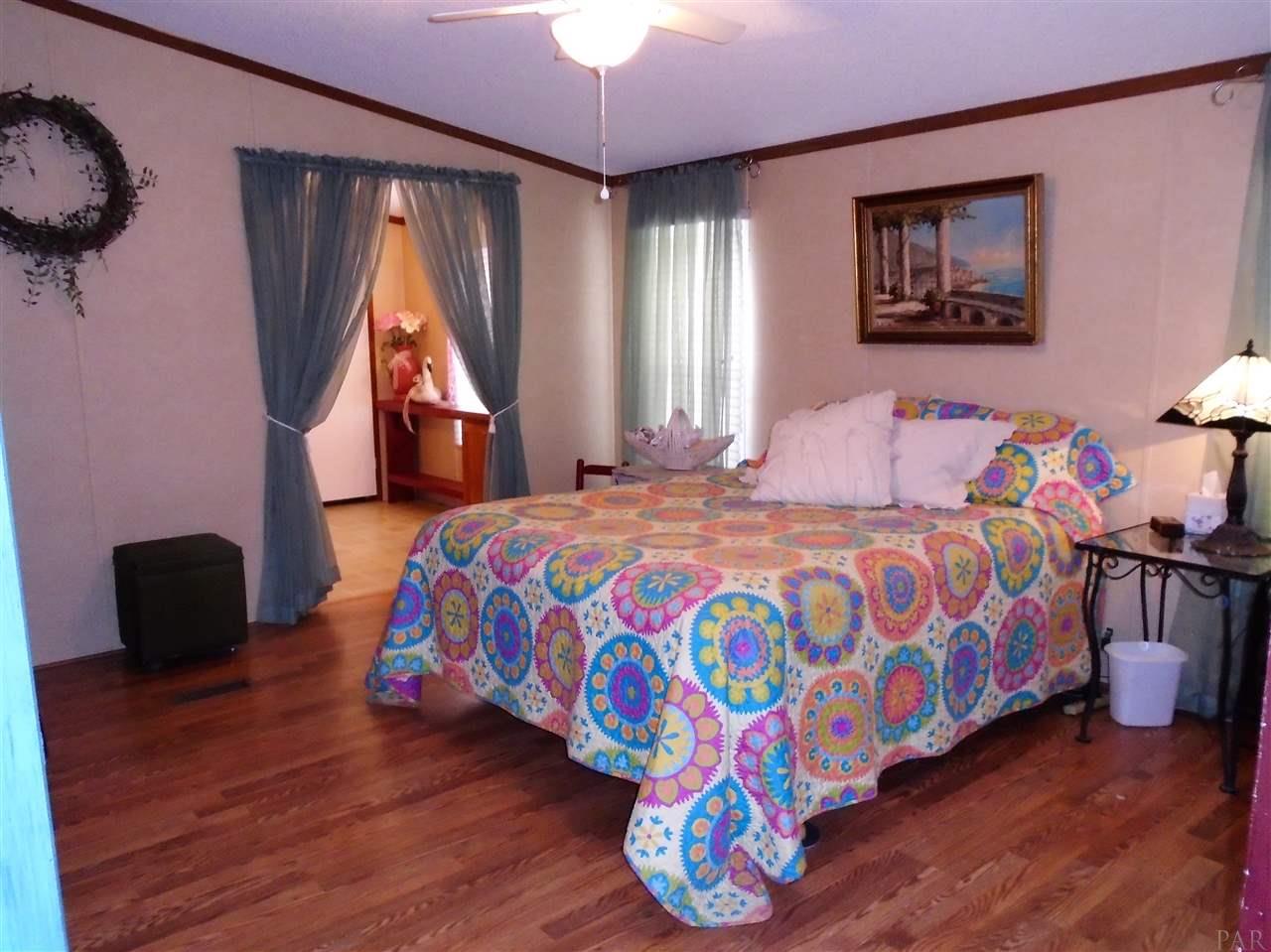 4409 B B Lowery Road Milton, FL 32583 - Photo 16 of 35