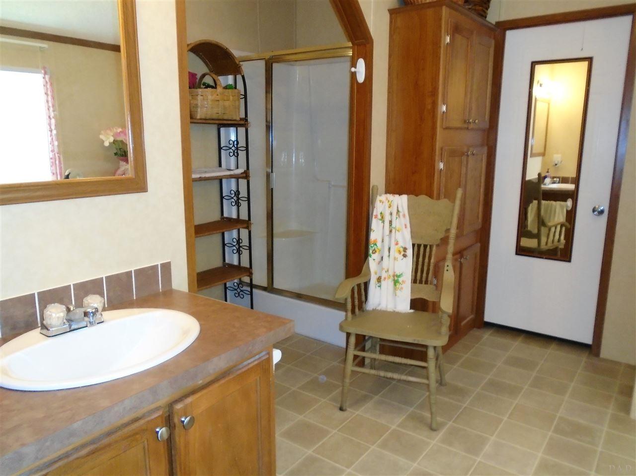 4409 B B Lowery Road Milton, FL 32583 - Photo 18 of 35