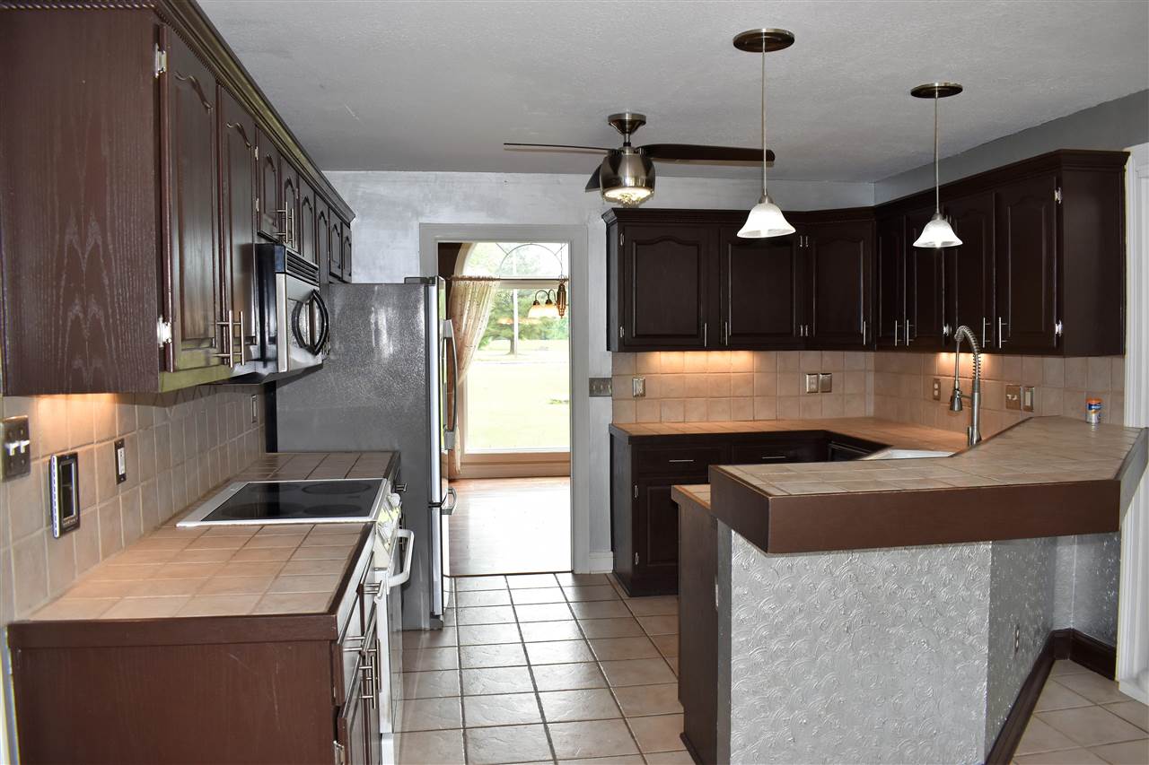 2520 Garnet Road Millington, TN 38053 - Photo 5 of 24 Gallery Image 5