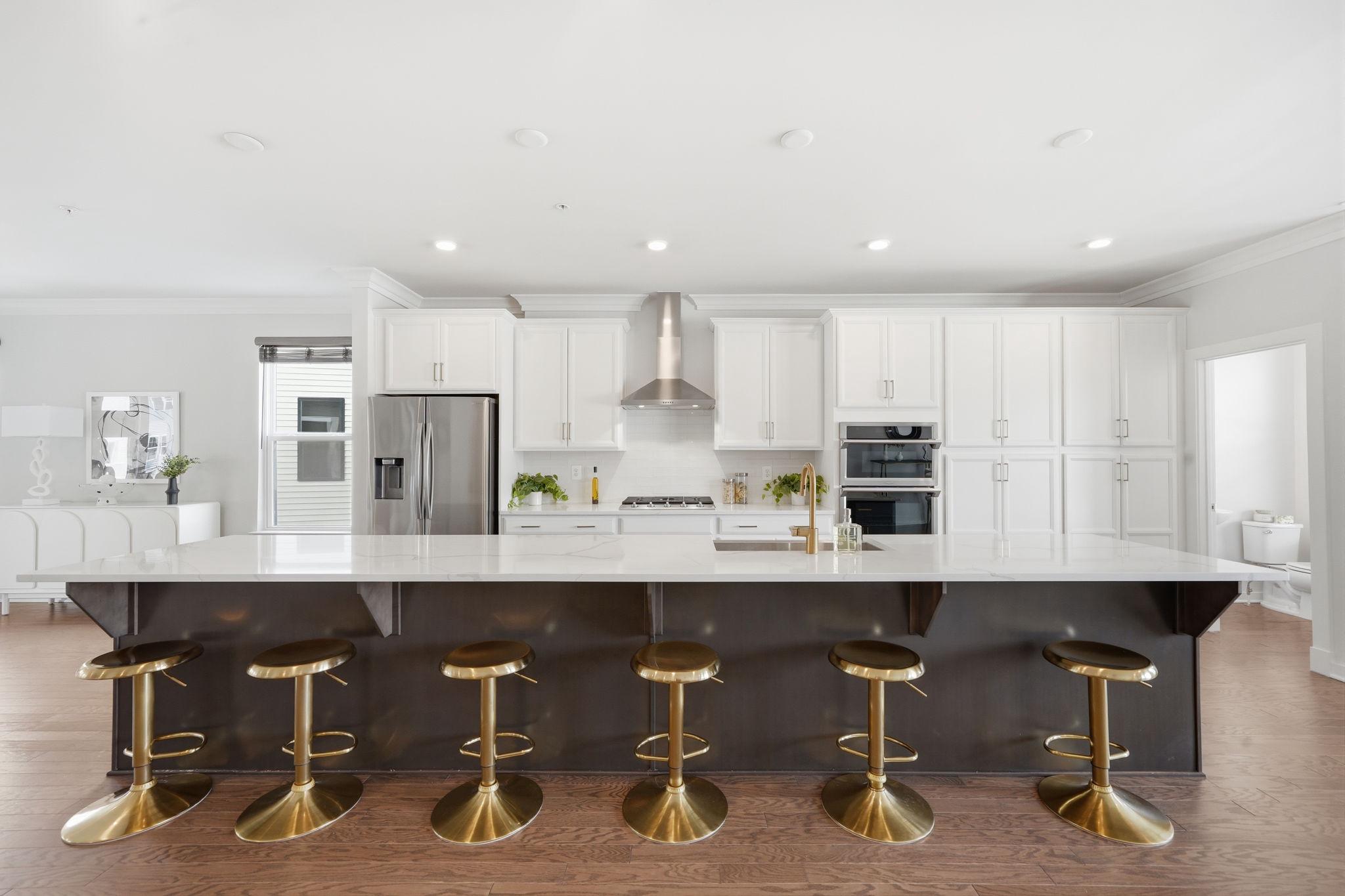 217 Summit Point Boulevard Bowie, MD 20716 - Photo 19 of 51 Main Level Kitchen