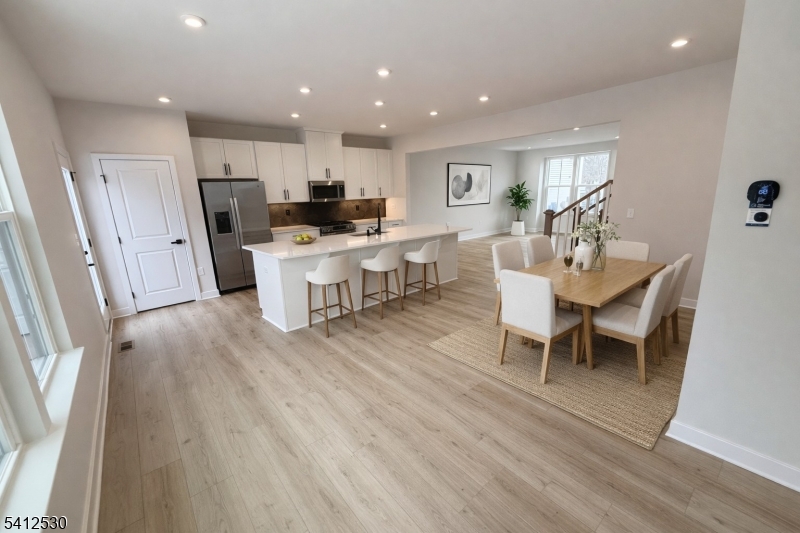 4 Lafayette Lane Towaco, NJ 07082 - Photo 3 of 19