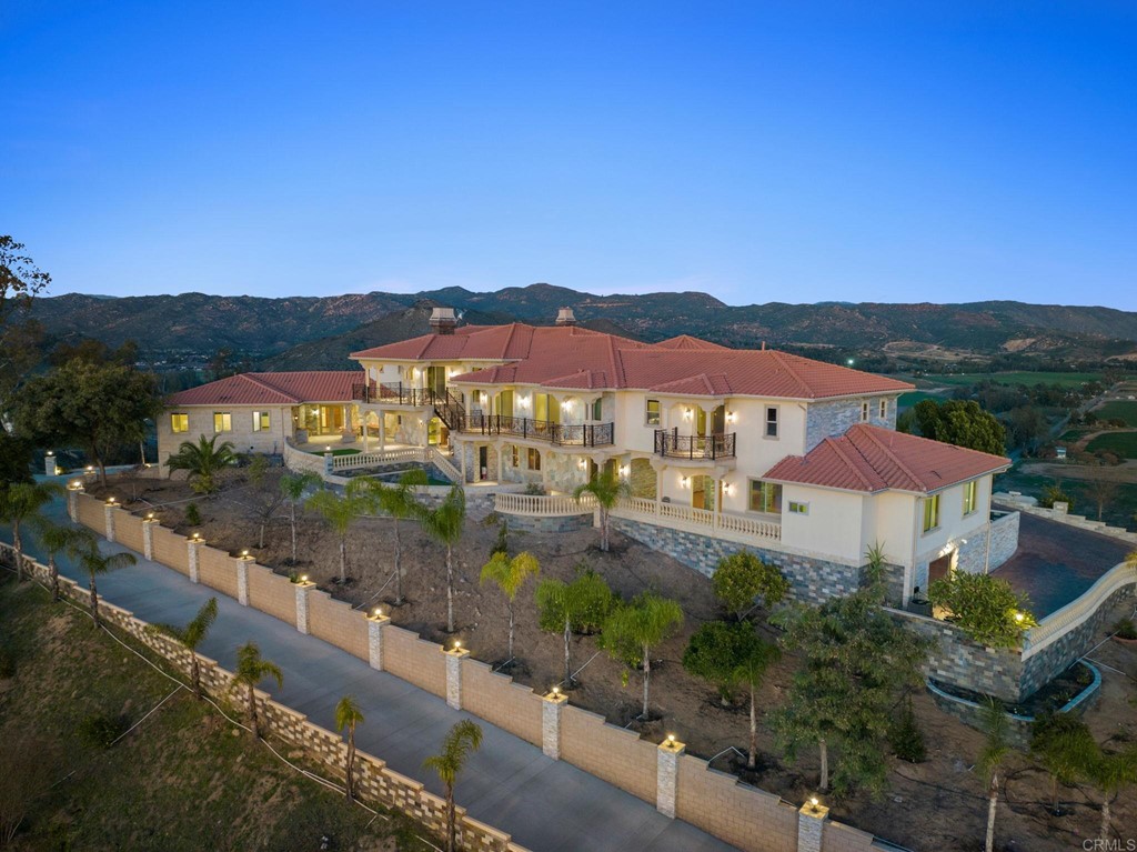 20895 Viento Valle Escondido, CA 92025 - Photo 2 of 75