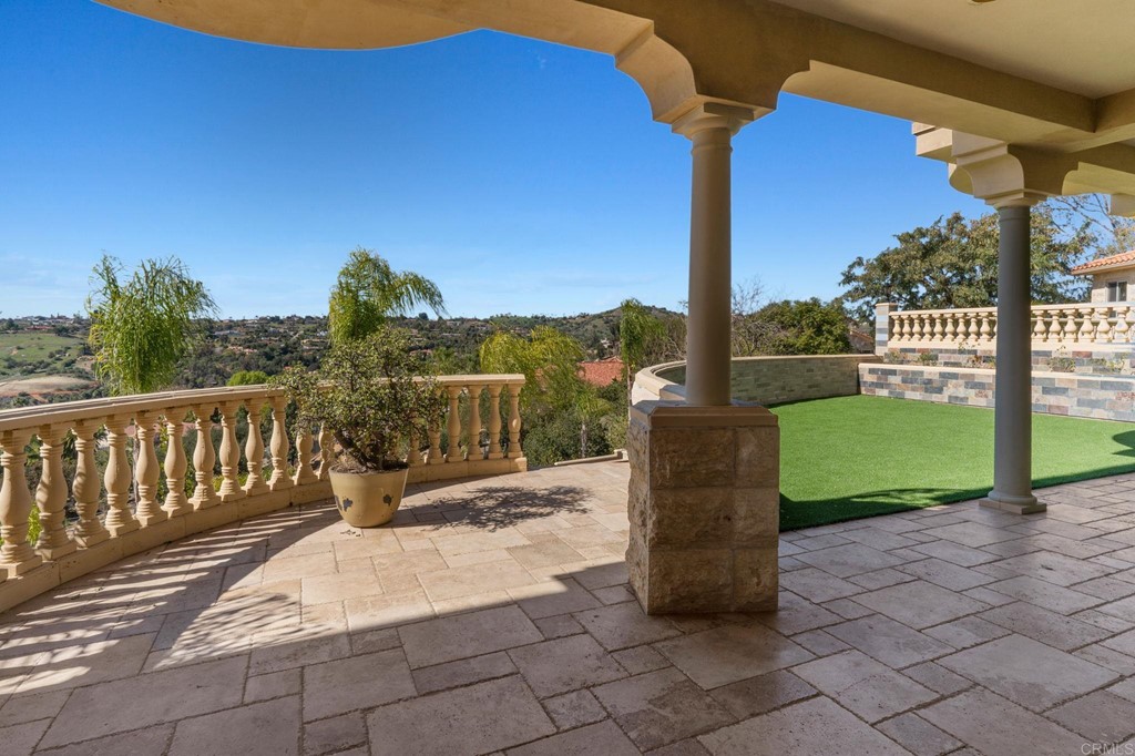 20895 Viento Valle Escondido, CA 92025 - Photo 57 of 75 a view of a street with sitting area