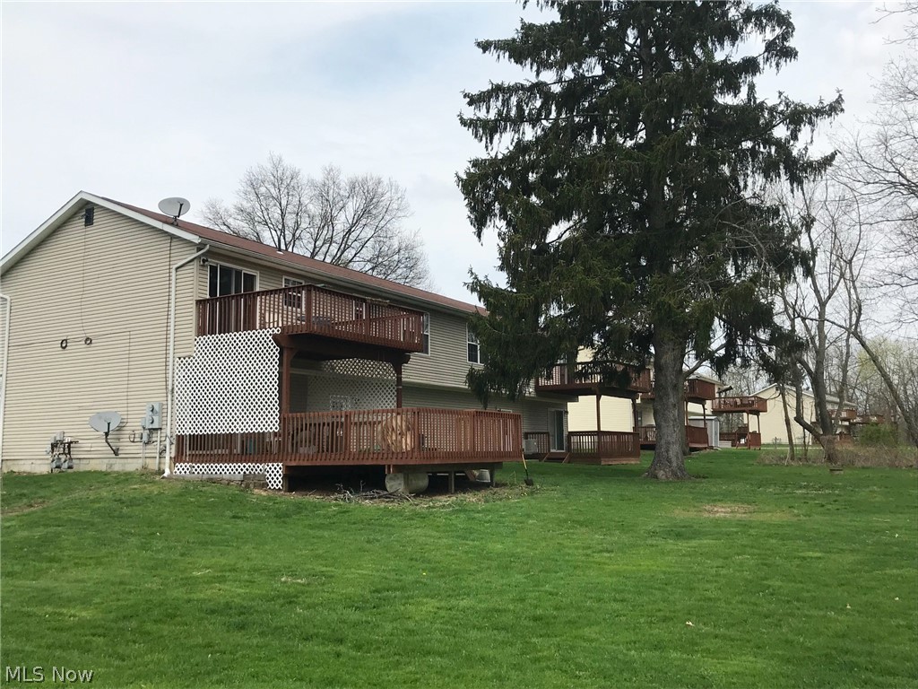 1400-1402 Center Road Clinton, OH 44216 - Photo 4 of 8