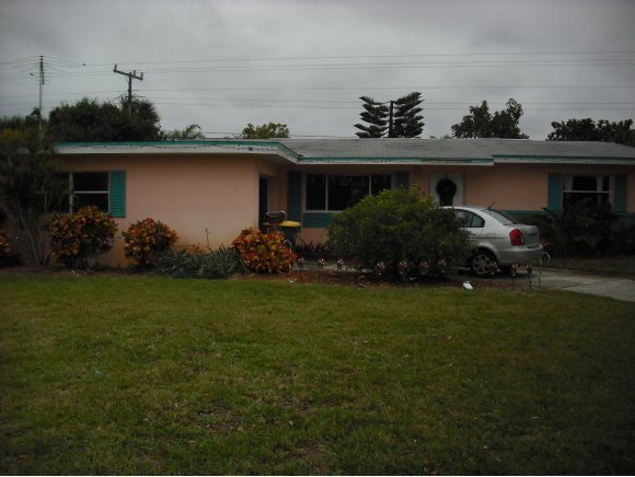 255 Park Satellite Beach Satellite Beach, FL 32937 - Photo 1 of 10 Primary Photo
