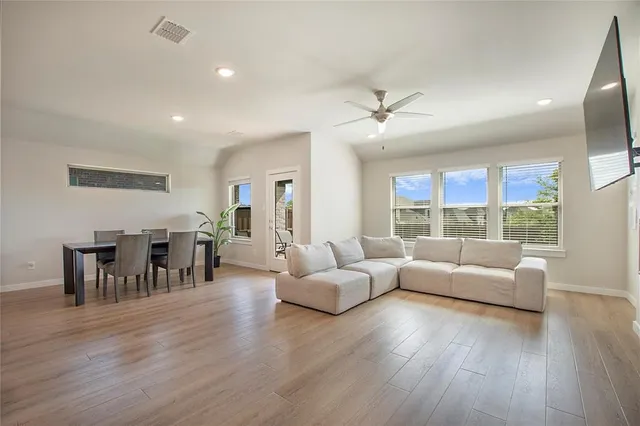 $2,395 | 4007 Buckeye Bend, Melissa, TX 75454